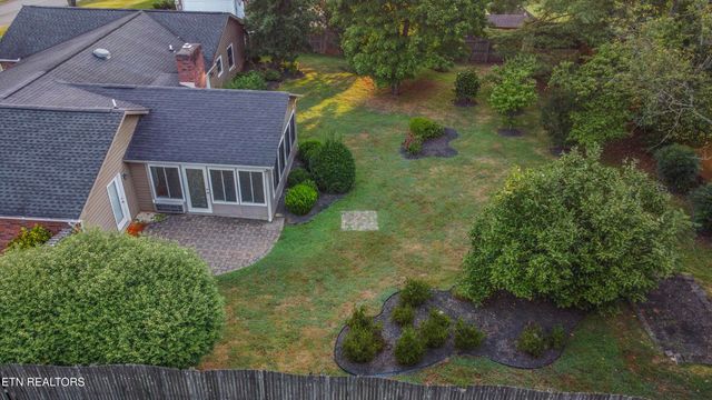 12624 Pony Express Drive, Knoxville, TN 37934