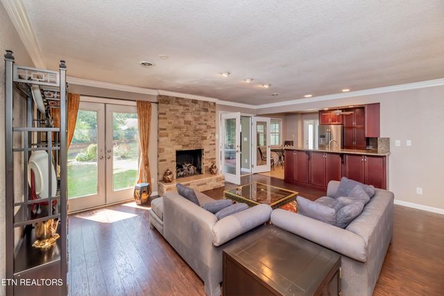 12624 Pony Express Drive, Knoxville, TN 37934