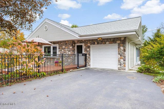 2023 McClellan Street, Schenectady, NY 12309