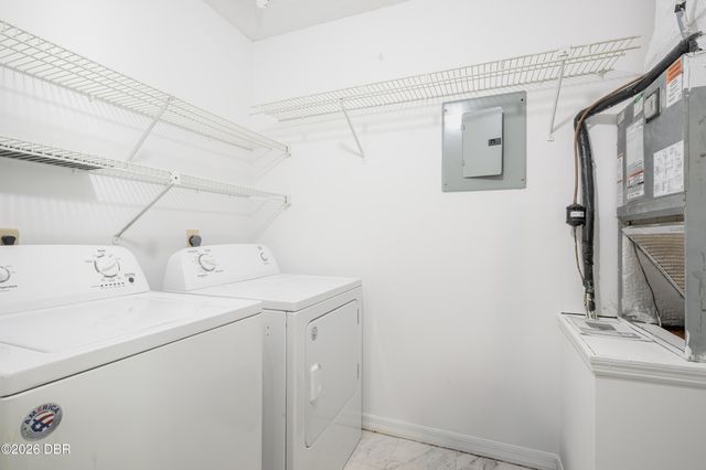 101 Bent Tree Dr Apt 16, Daytona Beach, FL 32114