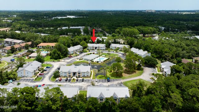 101 Bent Tree Dr Apt 16, Daytona Beach, FL 32114