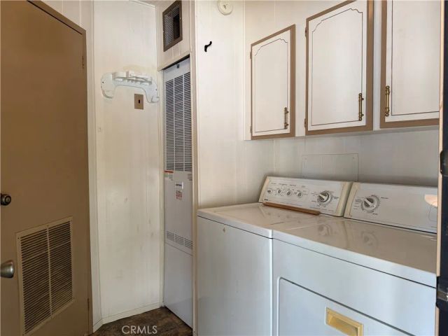 833 S Lyon Avenue, Hemet, CA 92543