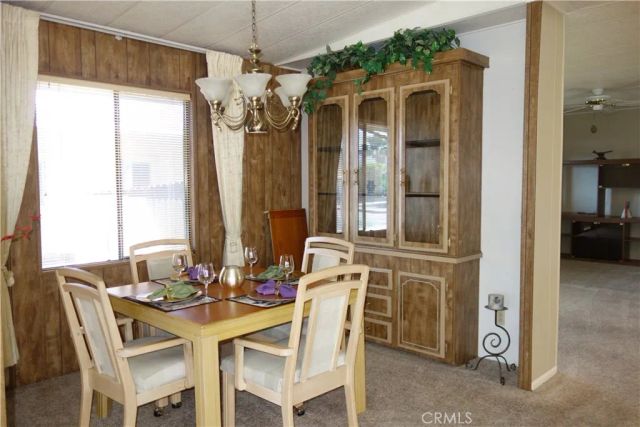 833 S Lyon Avenue, Hemet, CA 92543