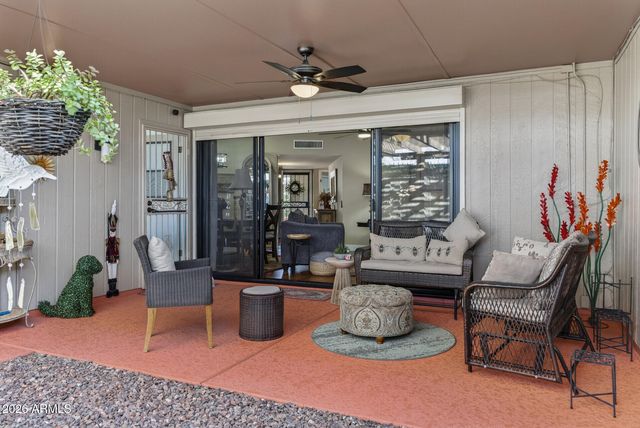 14044 N PALM RIDGE Drive, Sun City, AZ 85351