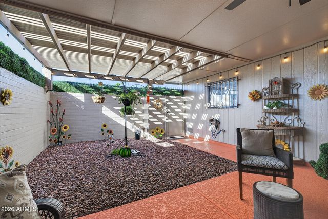 14044 N PALM RIDGE Drive, Sun City, AZ 85351