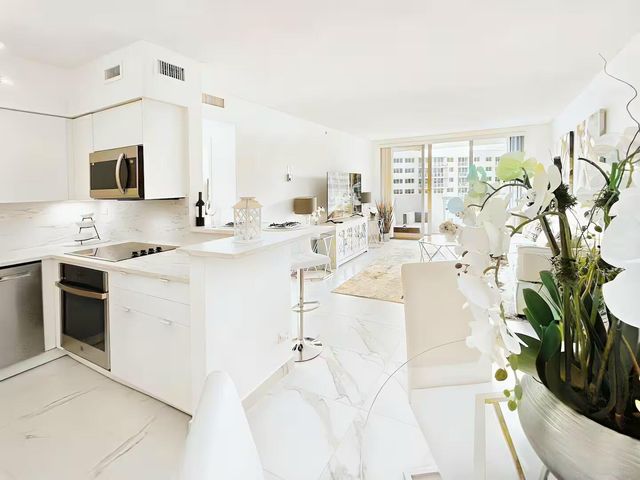 1500 Bay Road 1244s, Miami Beach, FL 33139