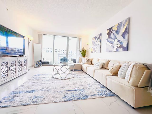 1500 Bay Road 1244s, Miami Beach, FL 33139