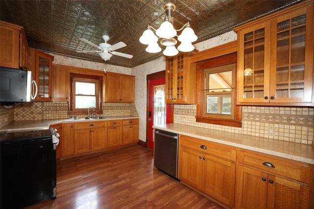 1927 Story Street, Boone, IA 50036