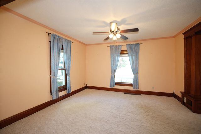 1927 Story Street, Boone, IA 50036