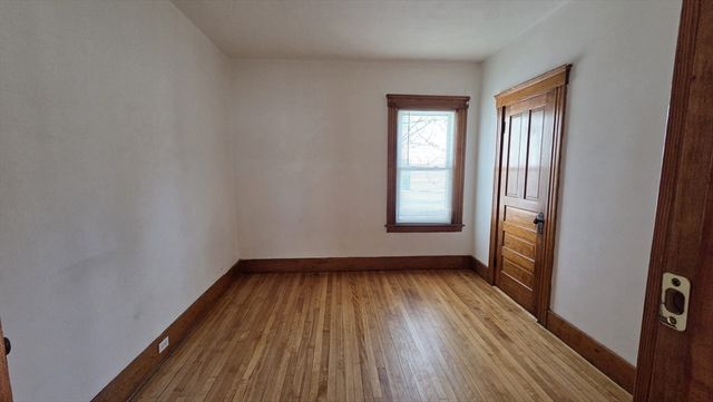 33 Jefferson St 2, Worcester, MA 01604