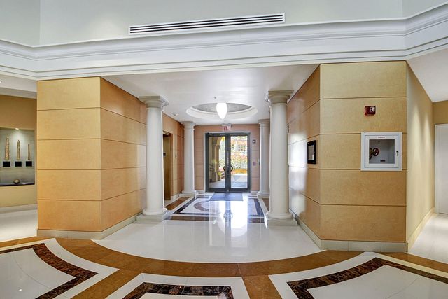610 Clematis Street 700, West Palm Beach, FL 33401