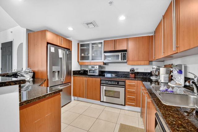 610 Clematis Street 700, West Palm Beach, FL 33401