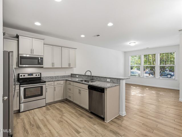 1712 Shady Oaks Drive, Wendell, NC 27591