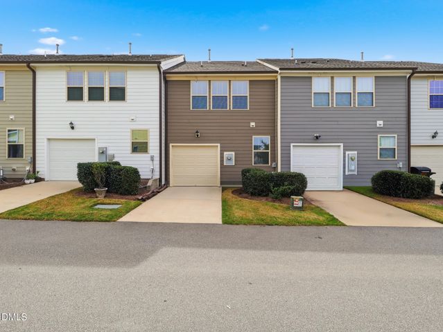 1712 Shady Oaks Drive, Wendell, NC 27591