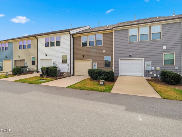 1712 Shady Oaks Drive, Wendell, NC 27591