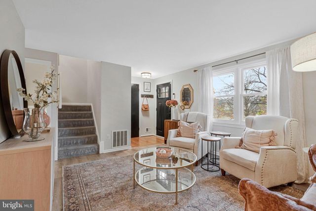 3170 ELLENWOOD DR, Fairfax, VA 22031