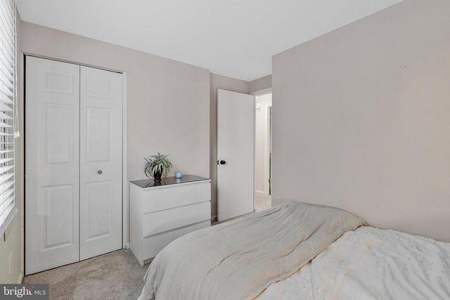 3170 ELLENWOOD DR, Fairfax, VA 22031