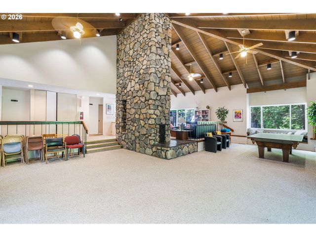 101 WESTBROOK Way, Eugene, OR 97405