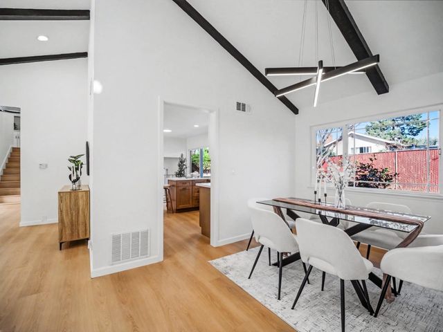 387 Avenida Palmas, San Jose, CA 95123