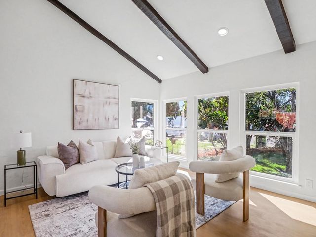 387 Avenida Palmas, San Jose, CA 95123