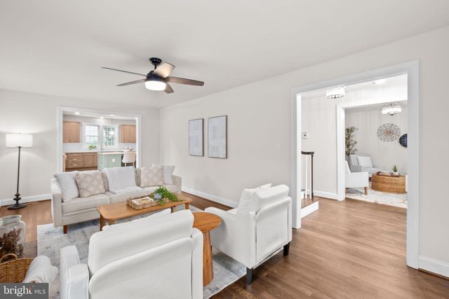 913 SYLVANIA AVE, Fredericksburg, VA 22401