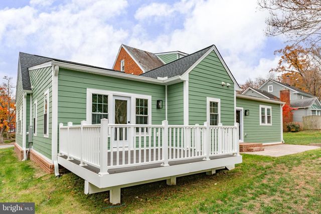 913 SYLVANIA AVE, Fredericksburg, VA 22401