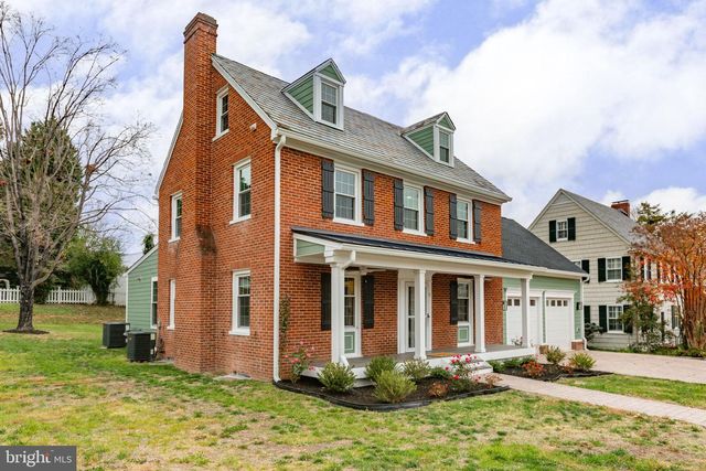 913 SYLVANIA AVE, Fredericksburg, VA 22401