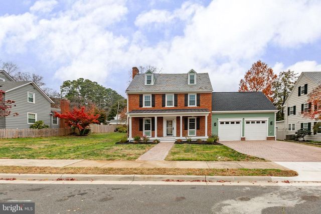 913 SYLVANIA AVE, Fredericksburg, VA 22401