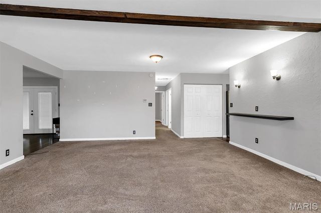 213 Saint John Drive, Belleville, IL 62221