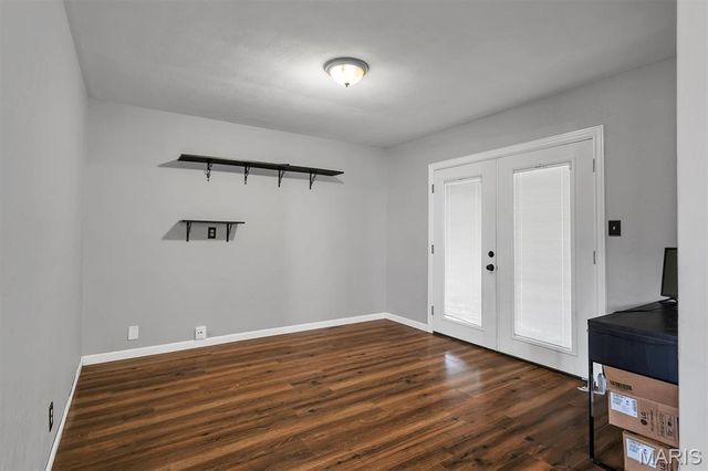 213 Saint John Drive, Belleville, IL 62221