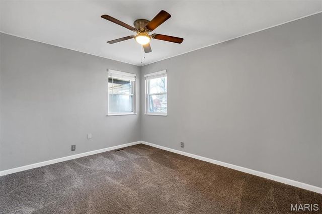 213 Saint John Drive, Belleville, IL 62221