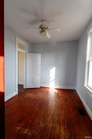 2415 E 500 N Road, Attica, IN 47918