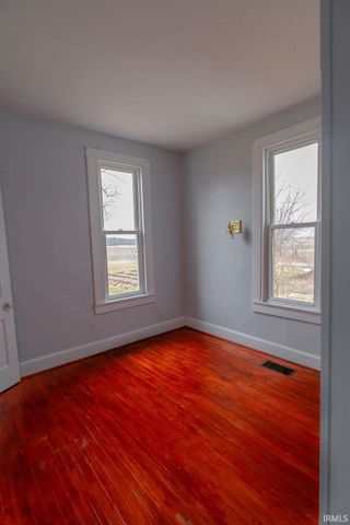 2415 E 500 N Road, Attica, IN 47918