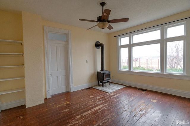 2415 E 500 N Road, Attica, IN 47918