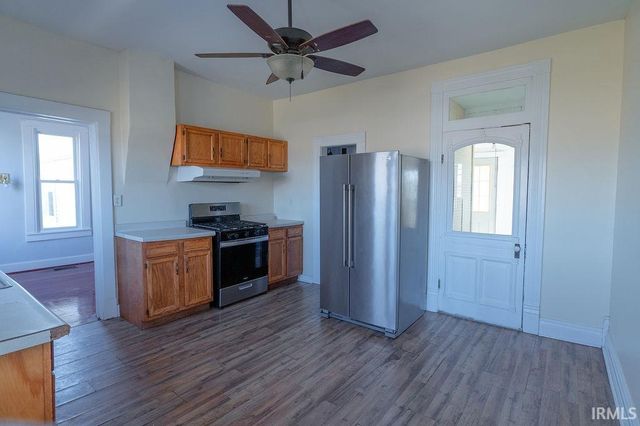 2415 E 500 N Road, Attica, IN 47918