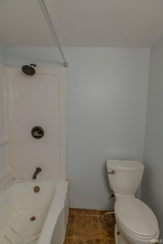 2415 E 500 N Road, Attica, IN 47918