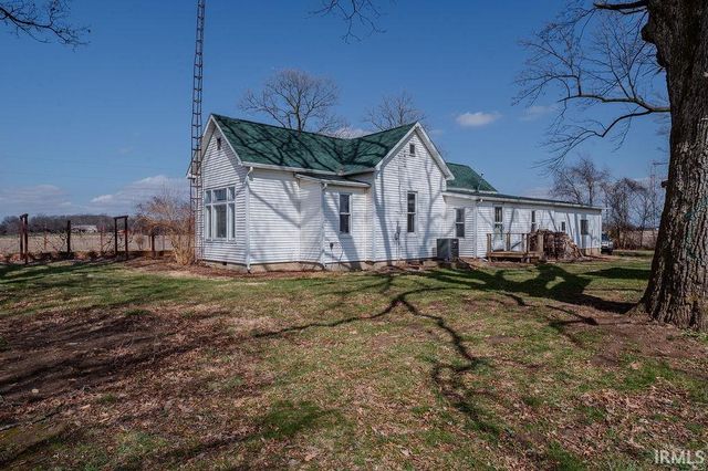 2415 E 500 N Road, Attica, IN 47918