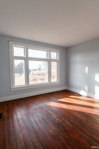 2415 E 500 N Road, Attica, IN 47918