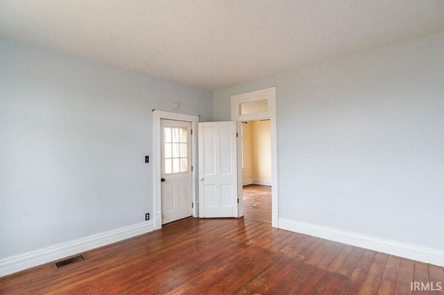 2415 E 500 N Road, Attica, IN 47918