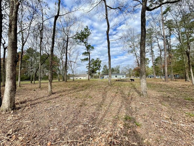 2504 Davisville Road Road, Lufkin, TX 75901