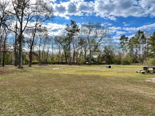 2504 Davisville Road Road, Lufkin, TX 75901