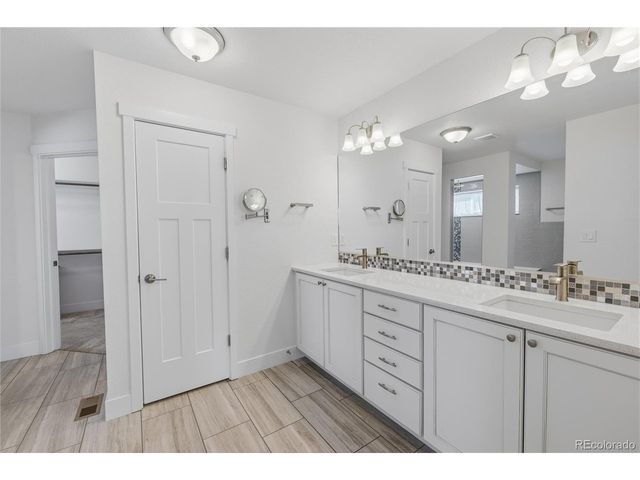 1952 Clayhouse Dr, Colorado Springs, CO 80921