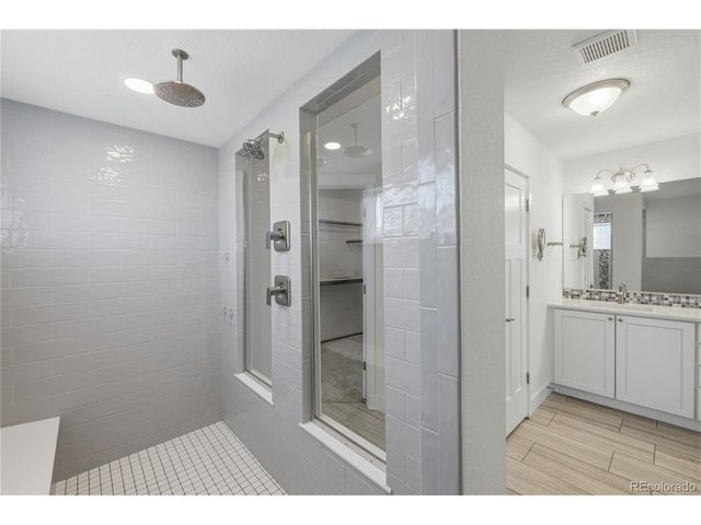 1952 Clayhouse Dr, Colorado Springs, CO 80921