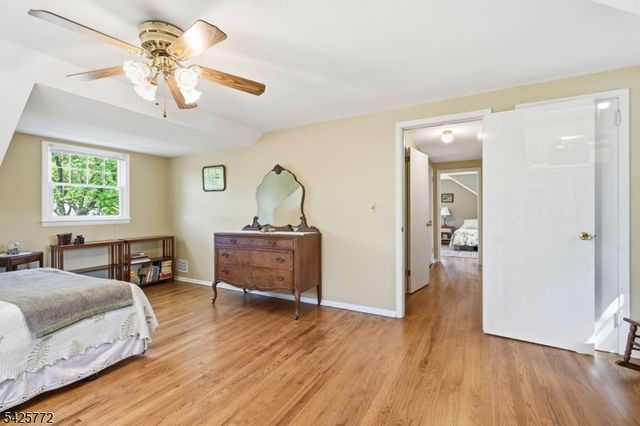 217 Jeffer St, Ridgewood Village, NJ 07450