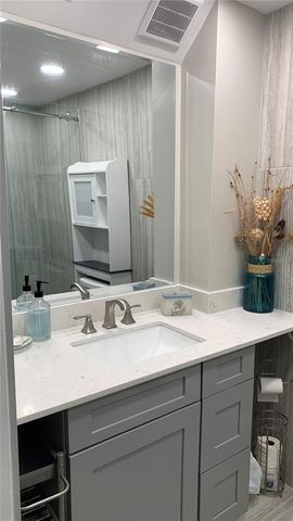 935 OCEAN SHORE BOULEVARD 3040, Ormond Beach, FL 32176