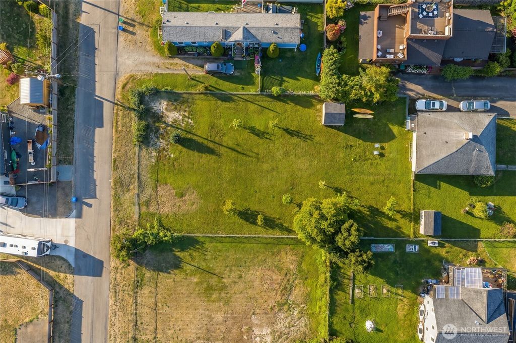 0 E Daniels Loop, Manchester, WA 98366