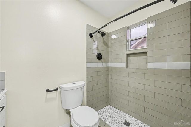 2404 E 26th Street, Weslaco, TX 78596