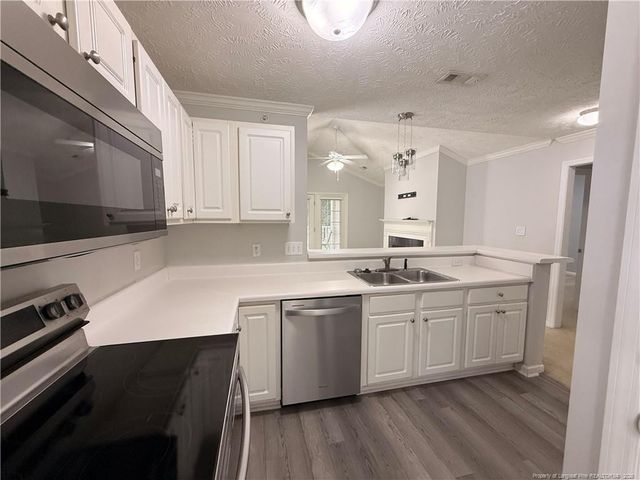 3342 Harbour Pointe Pl Place 9, Fayetteville, NC 28314