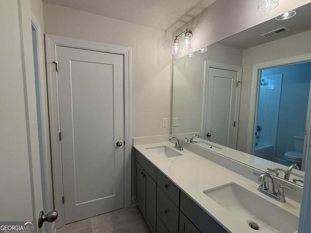 927 Crestmanor Drive, Marietta, GA 30008