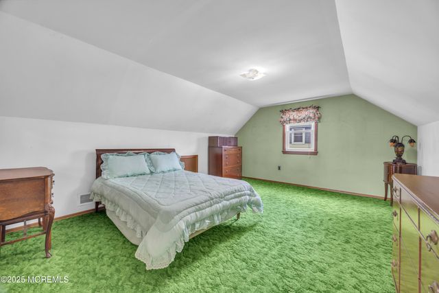 143 Safran Avenue, Edison, NJ 08837